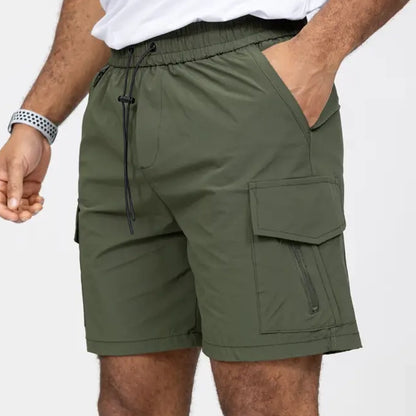 LightweightCargo Shorts - Green